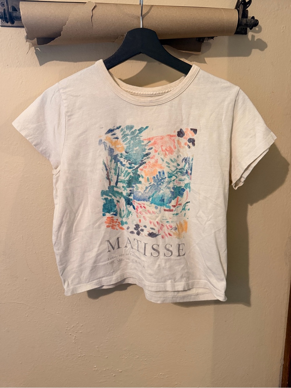 Hollister Cream Short-Sleeve Tee with Matisse Floral Graphic